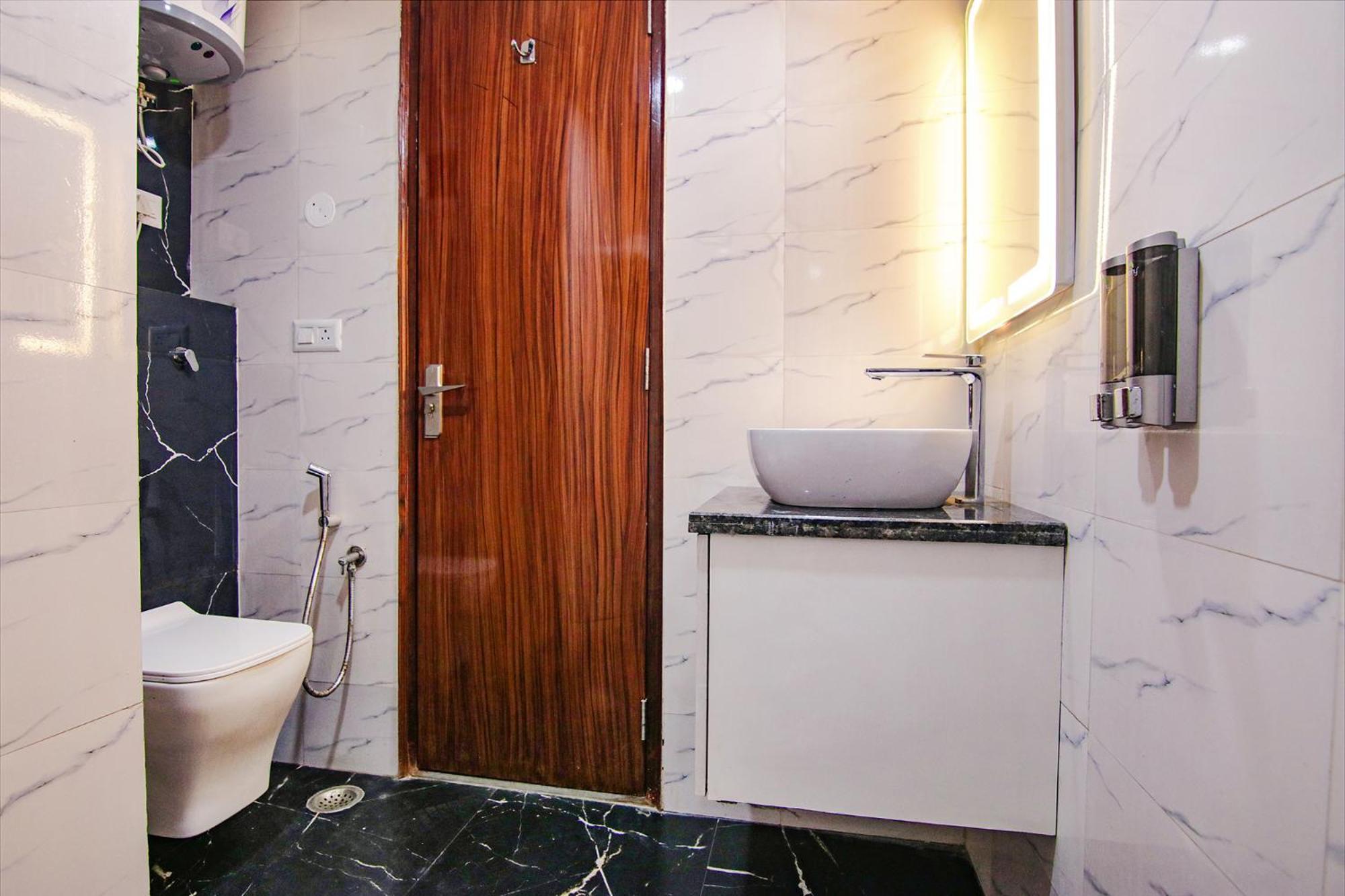 Fabhotel Satyam International Noida Kültér fotó