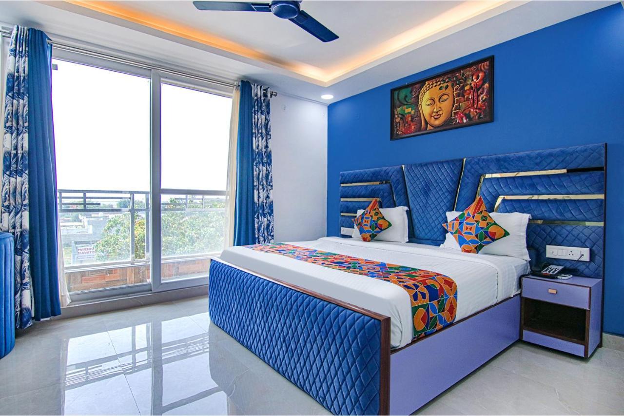 Fabhotel Satyam International Noida Kültér fotó