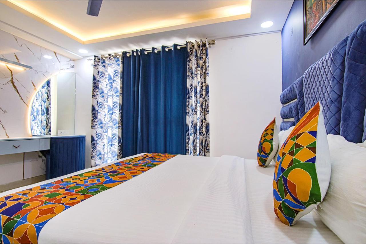 Fabhotel Satyam International Noida Kültér fotó