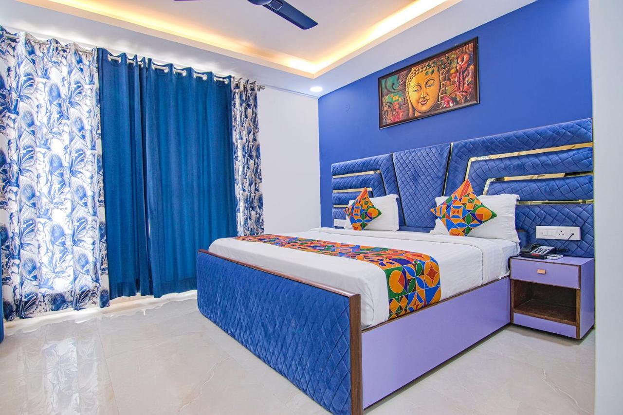 Fabhotel Satyam International Noida Kültér fotó